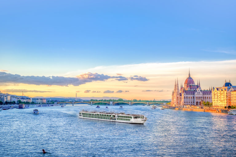 Amadeus River Cruises bringt 2023 ein neues Fünf-Sterne-Schiff auf den Markt – die Amadeus Riva wird auf der Donau und dem Rhein fahren